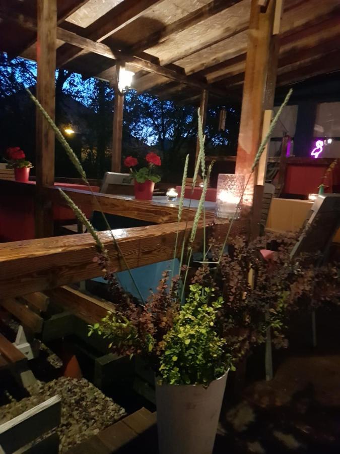 גיז'יצקו Hotel Europa מראה חיצוני תמונה
